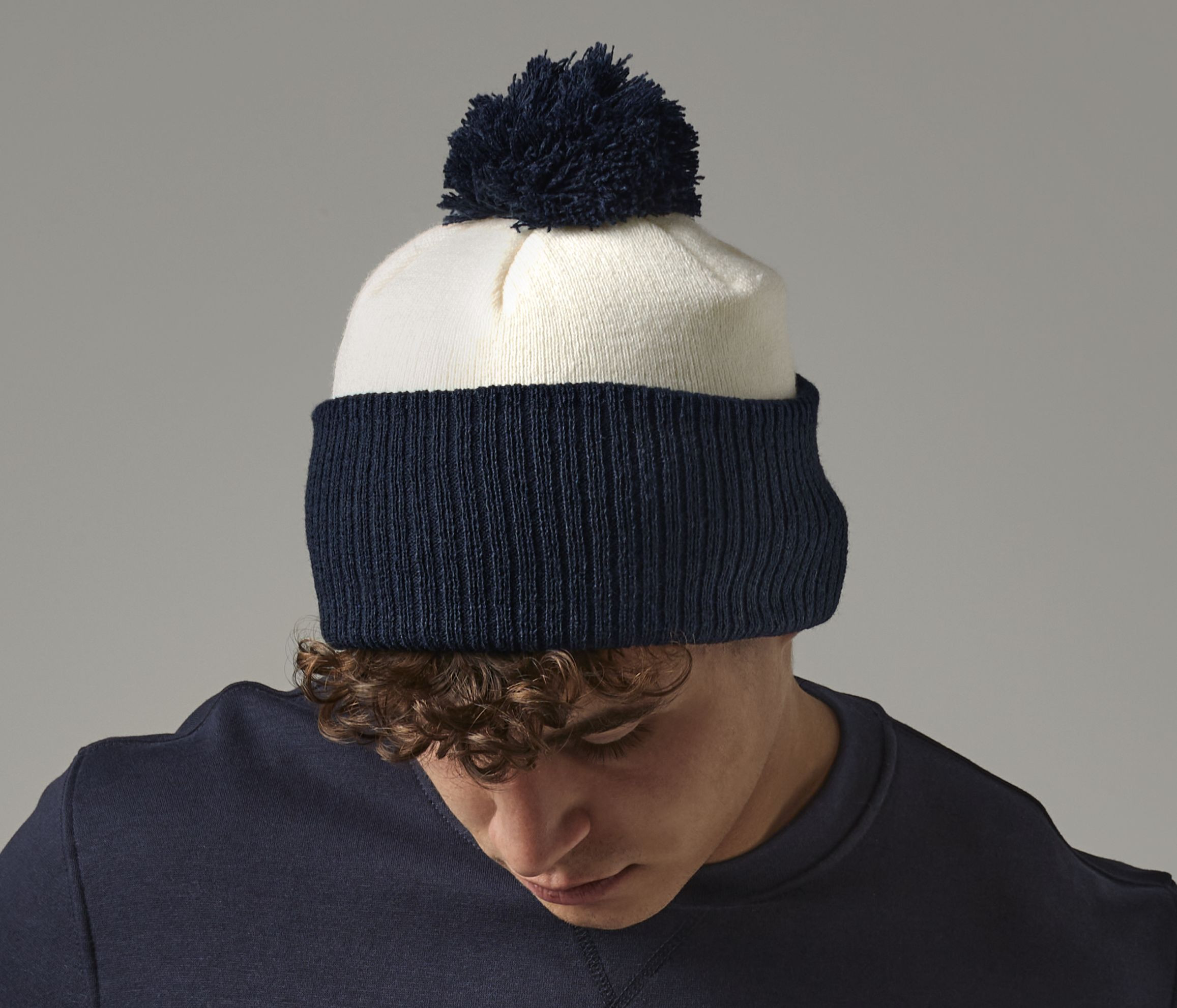 SNOWSTAR® TWO-TONE BEANIE