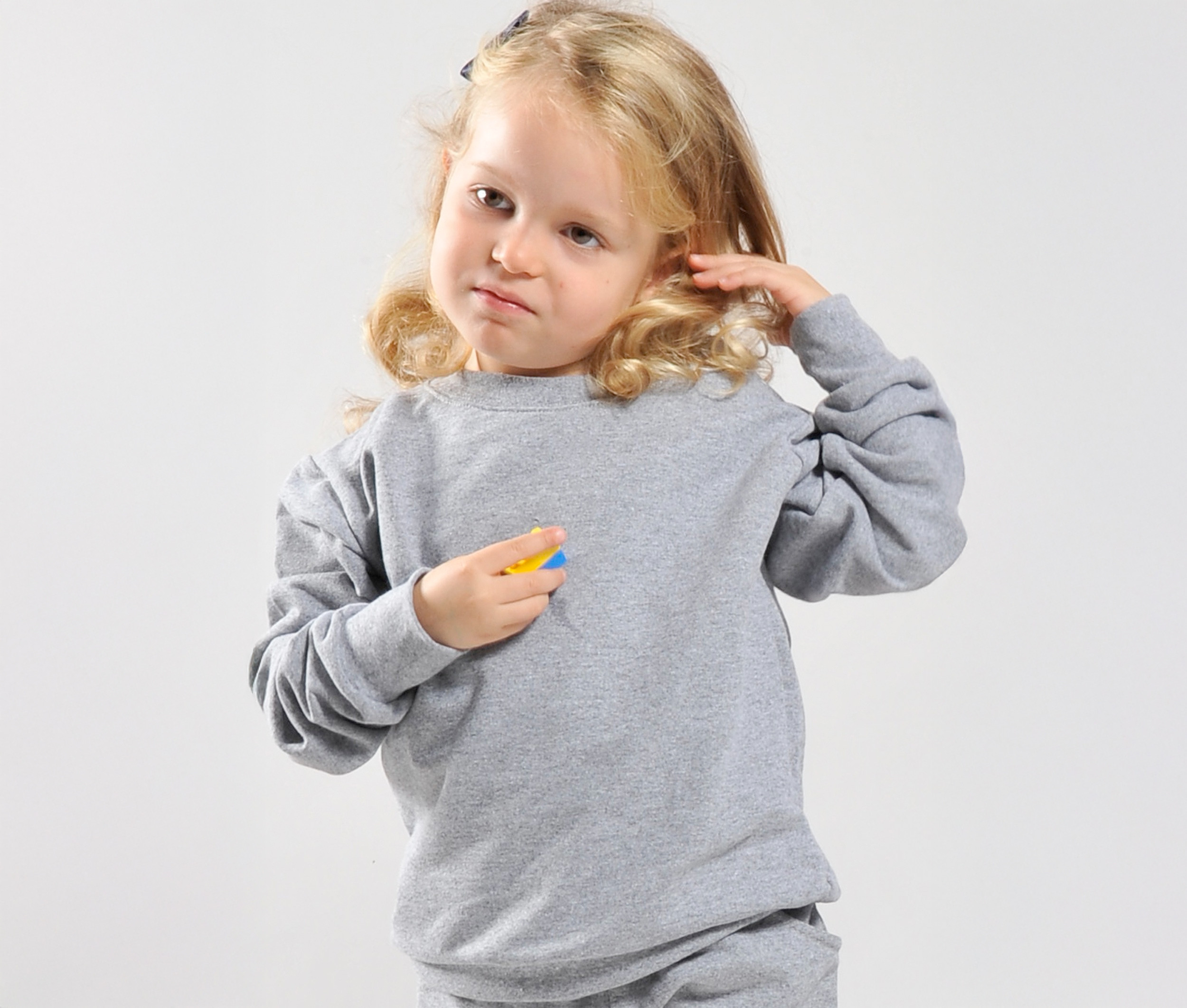 KIDS CREWNECK SWEATSHIRT