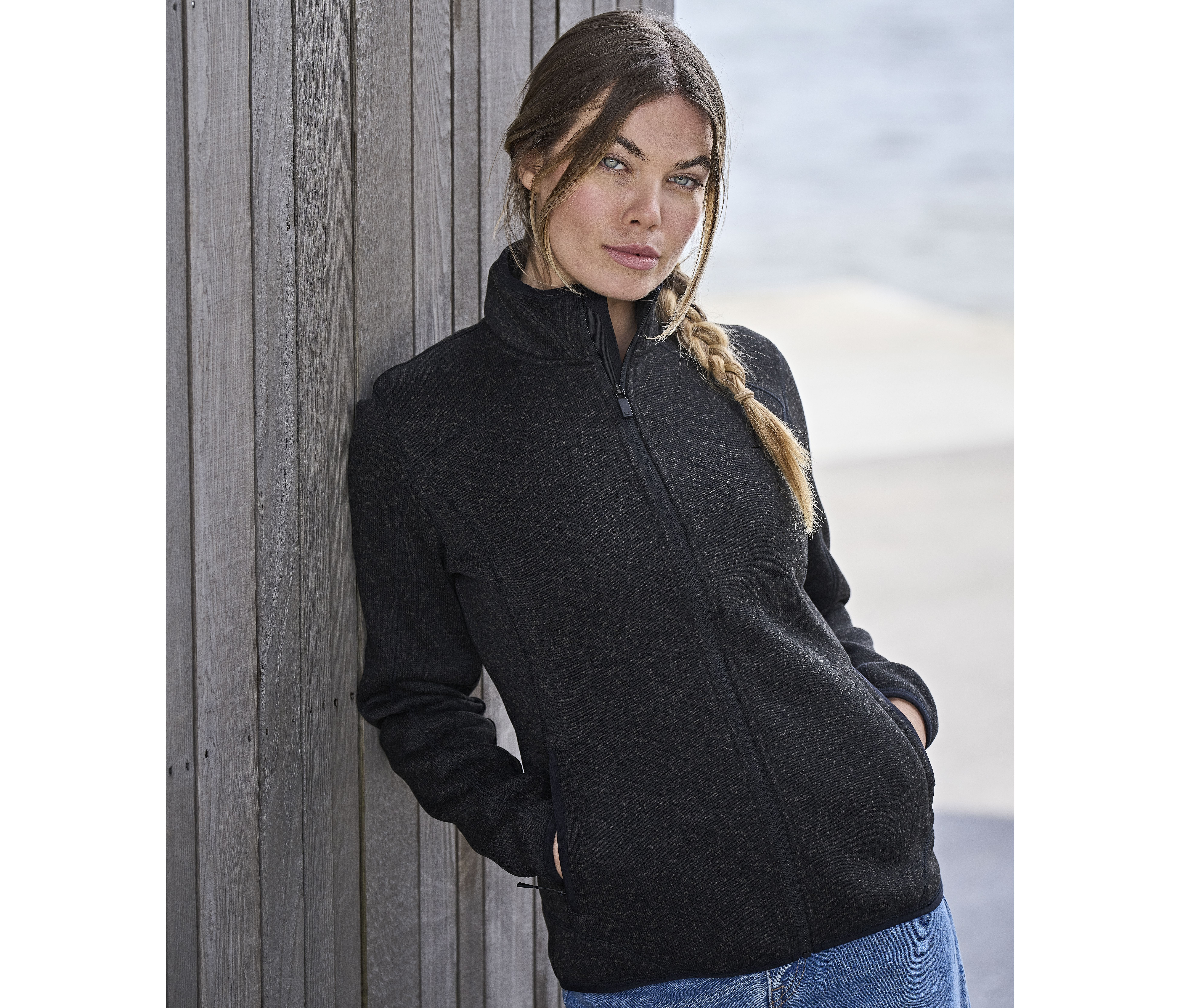 WOMEN'S OUTDOOR FLEECE