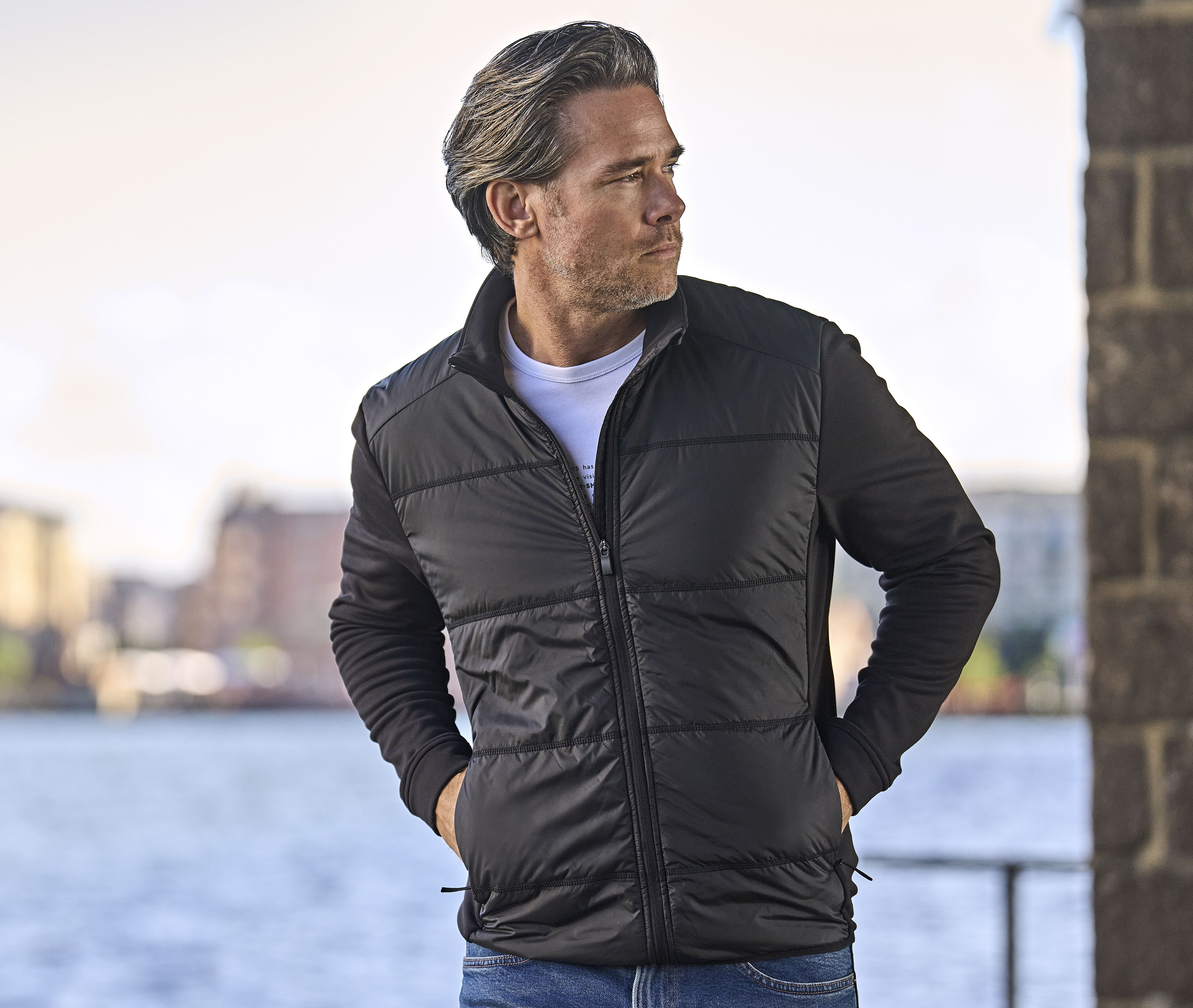 HYBRID-STRETCH JACKET