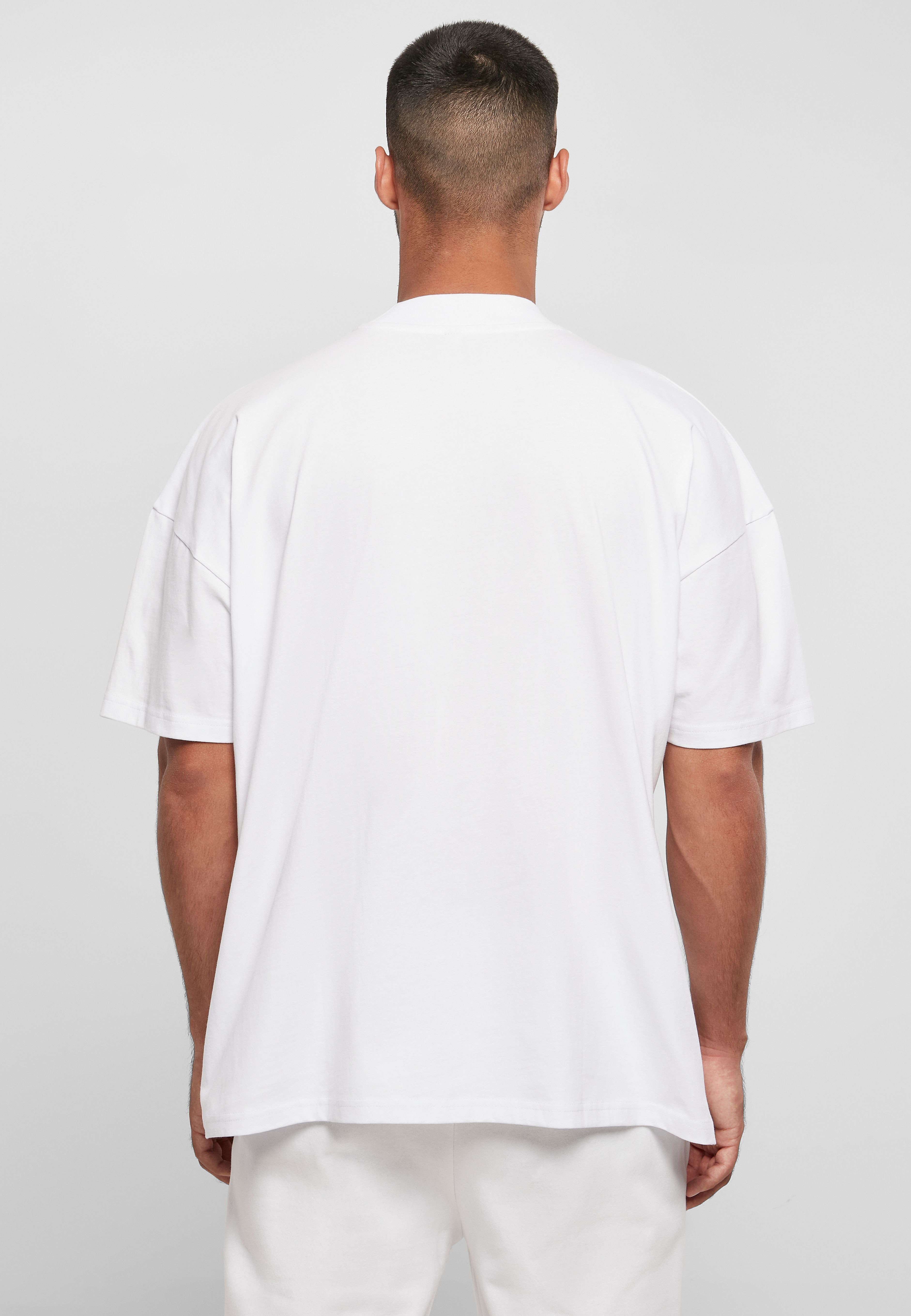 OVERSIZED MOCK NECK TEE