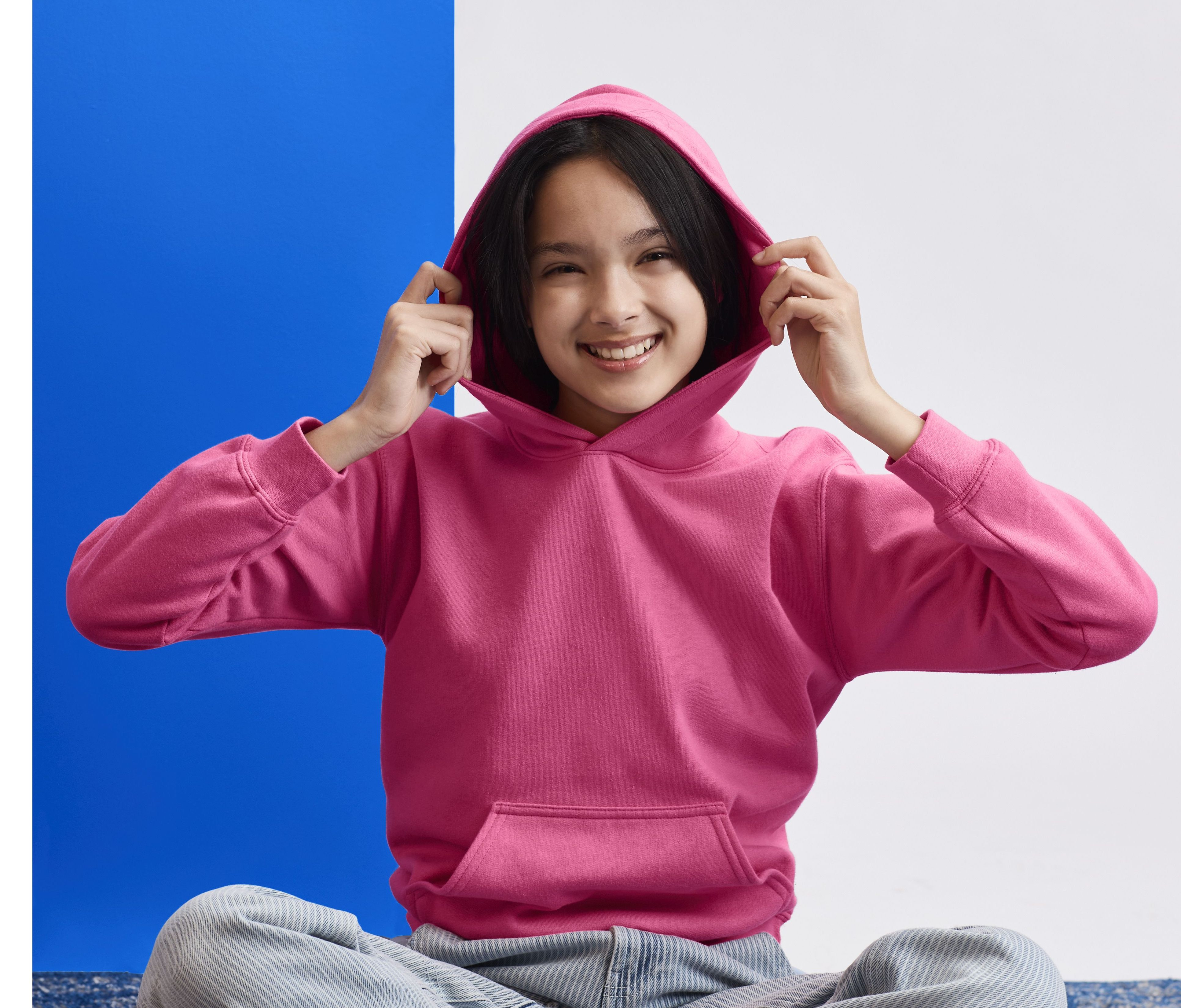 SOFTSTYLE® MIDWEIGHT FLEECE YOUTH HOODIE