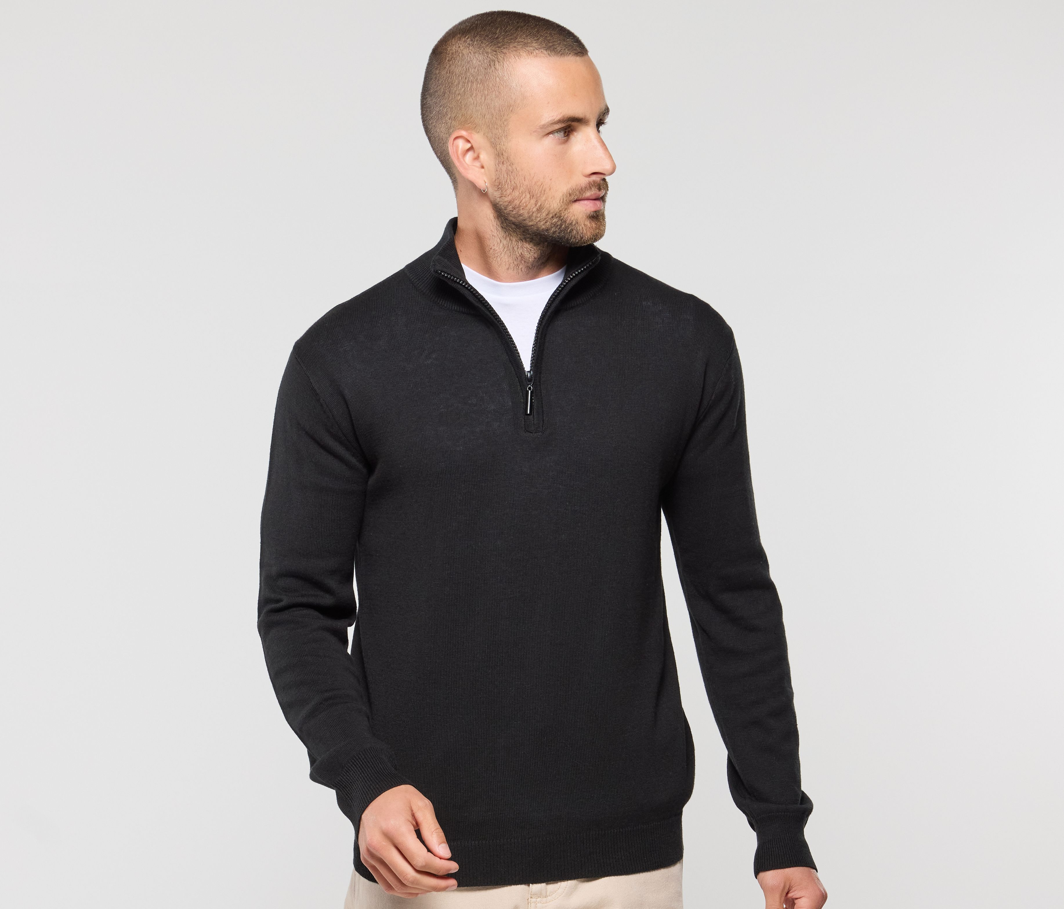 QUARTER ZIP JUMPER
