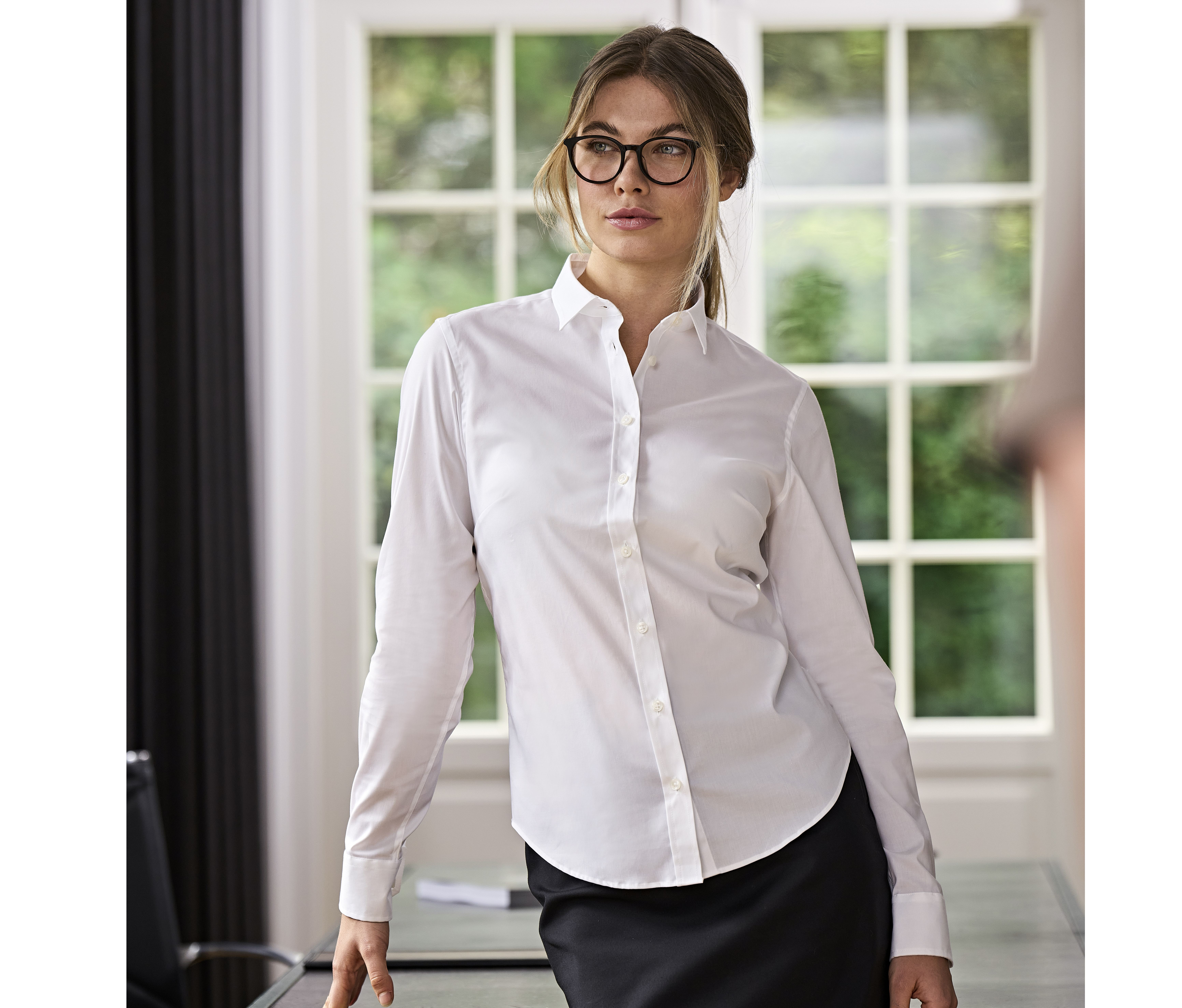 WOMEN'S STRETCH LUXURY SHIRT