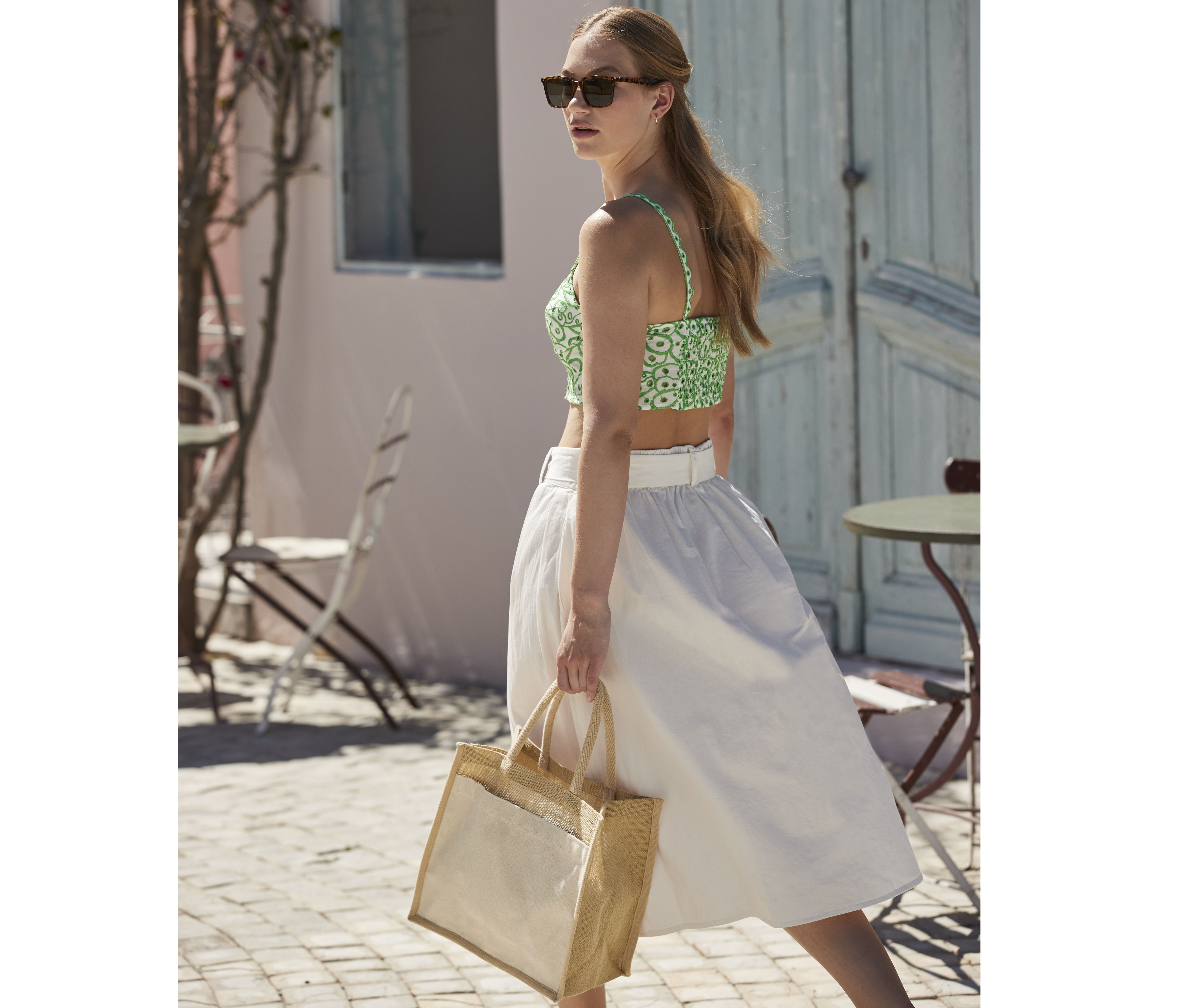 COTTON POCKET NATURAL STARCHED JUTE MIDI TOTE