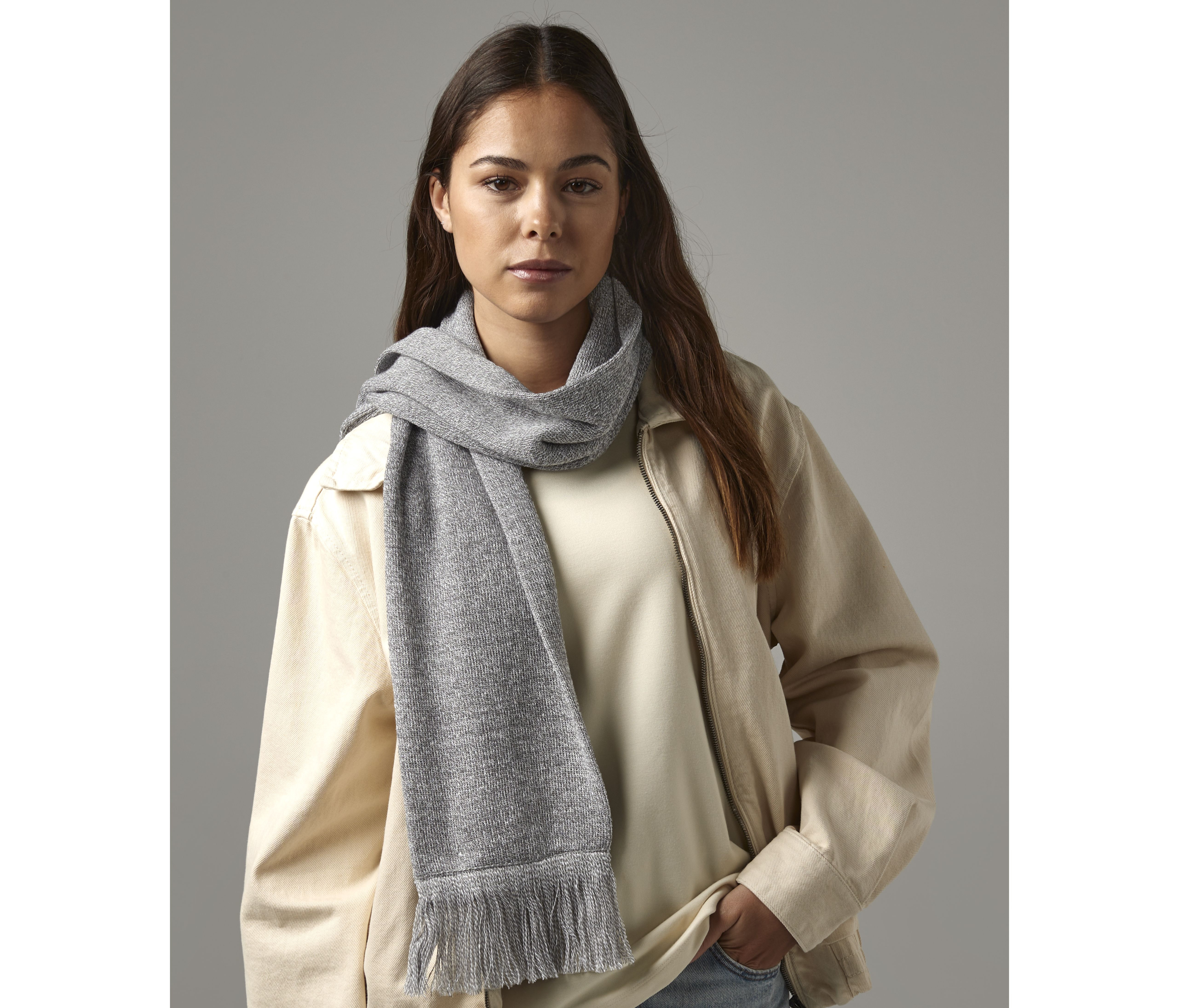 CLASSIC KNITTED SCARF