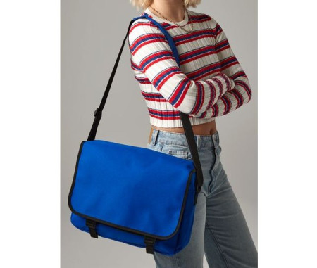MESSENGER BAG