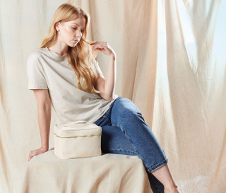 CANVAS ACCESSORY CASE