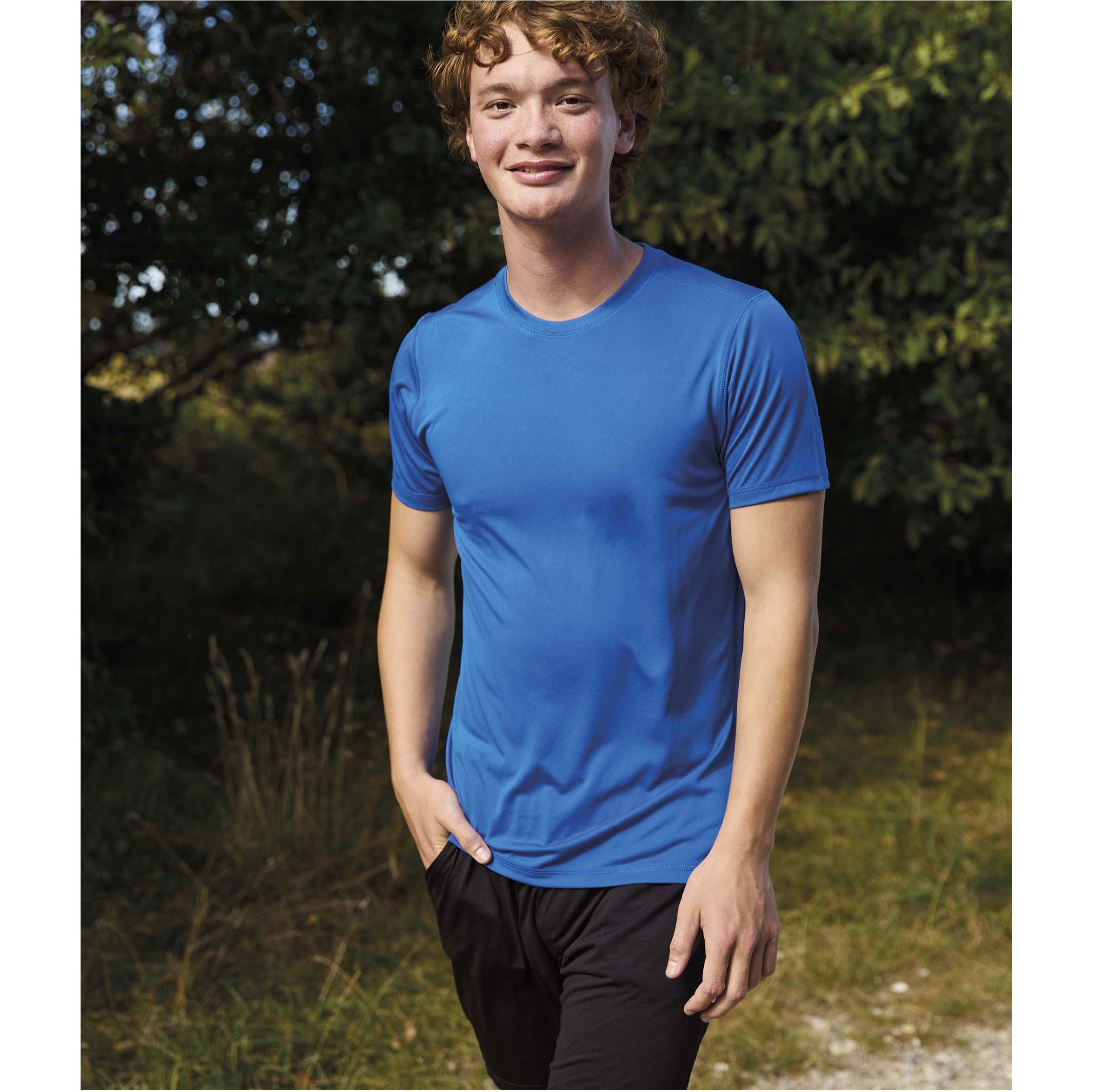 RECYCLED PERFORMANCE T-SHIRT