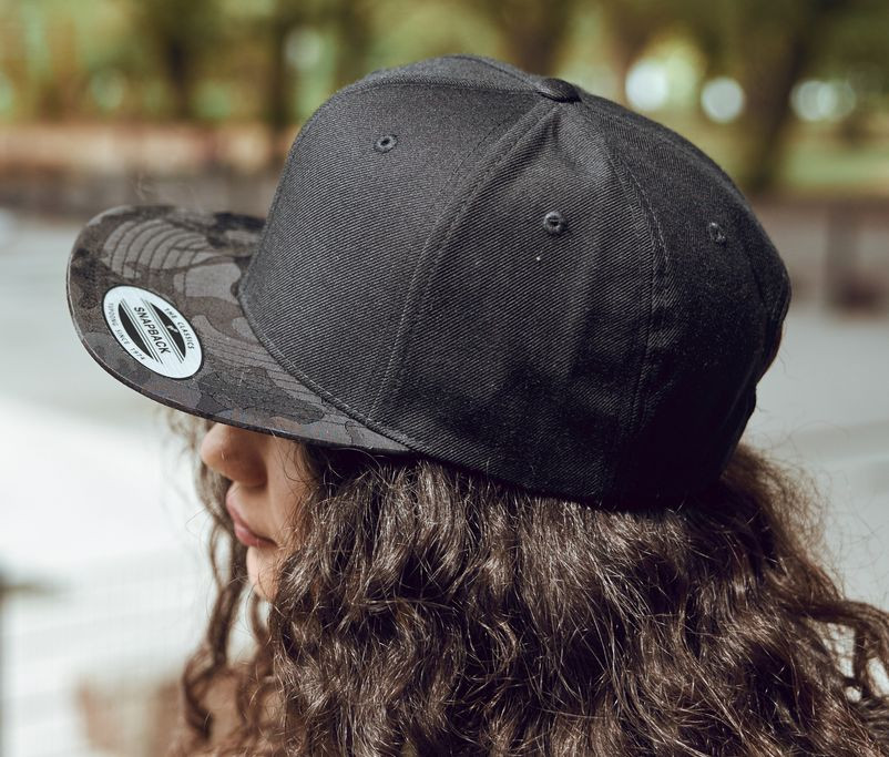 CAMO VISOR SNAPBACK