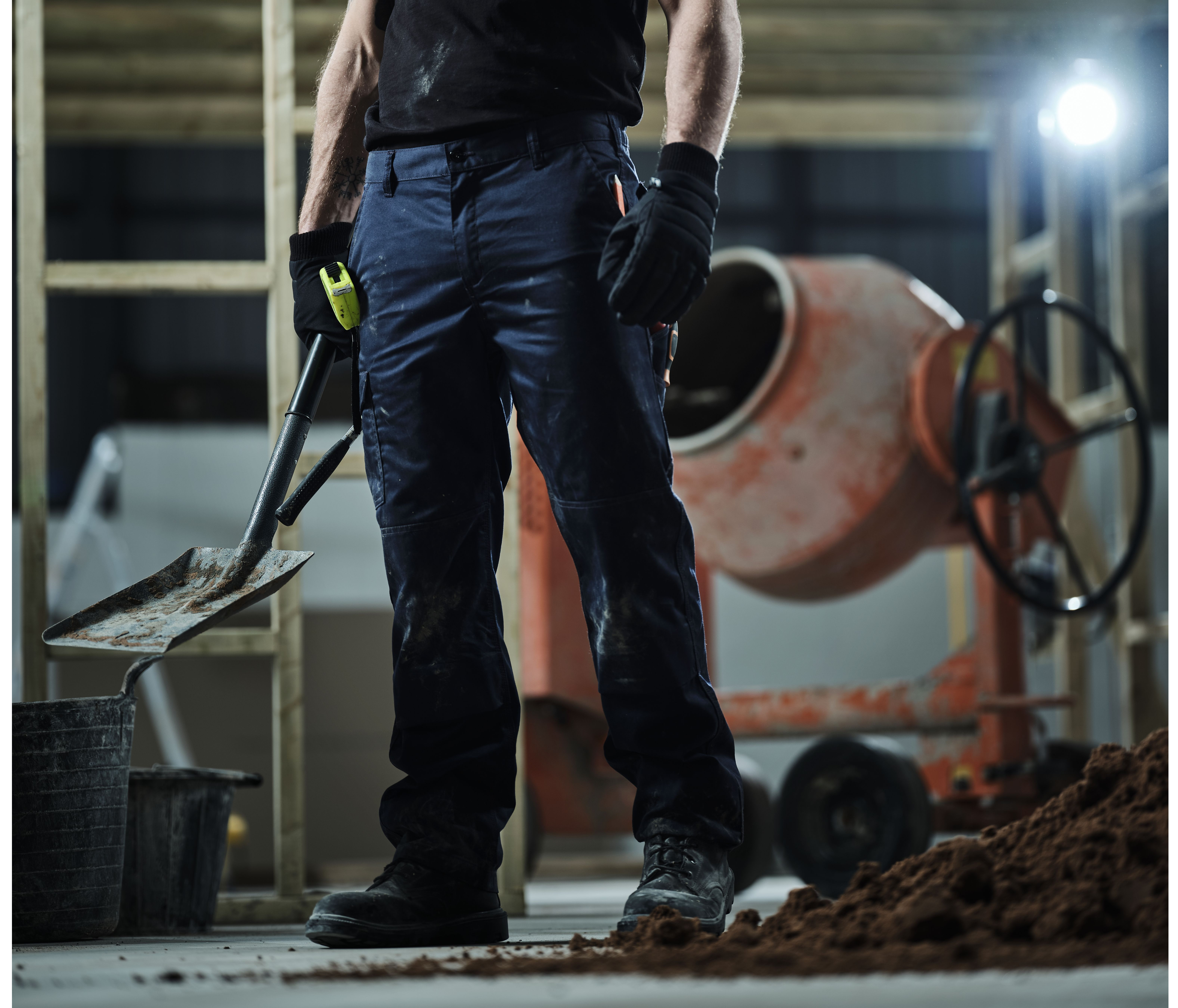 PRO CARGO TROUSERS