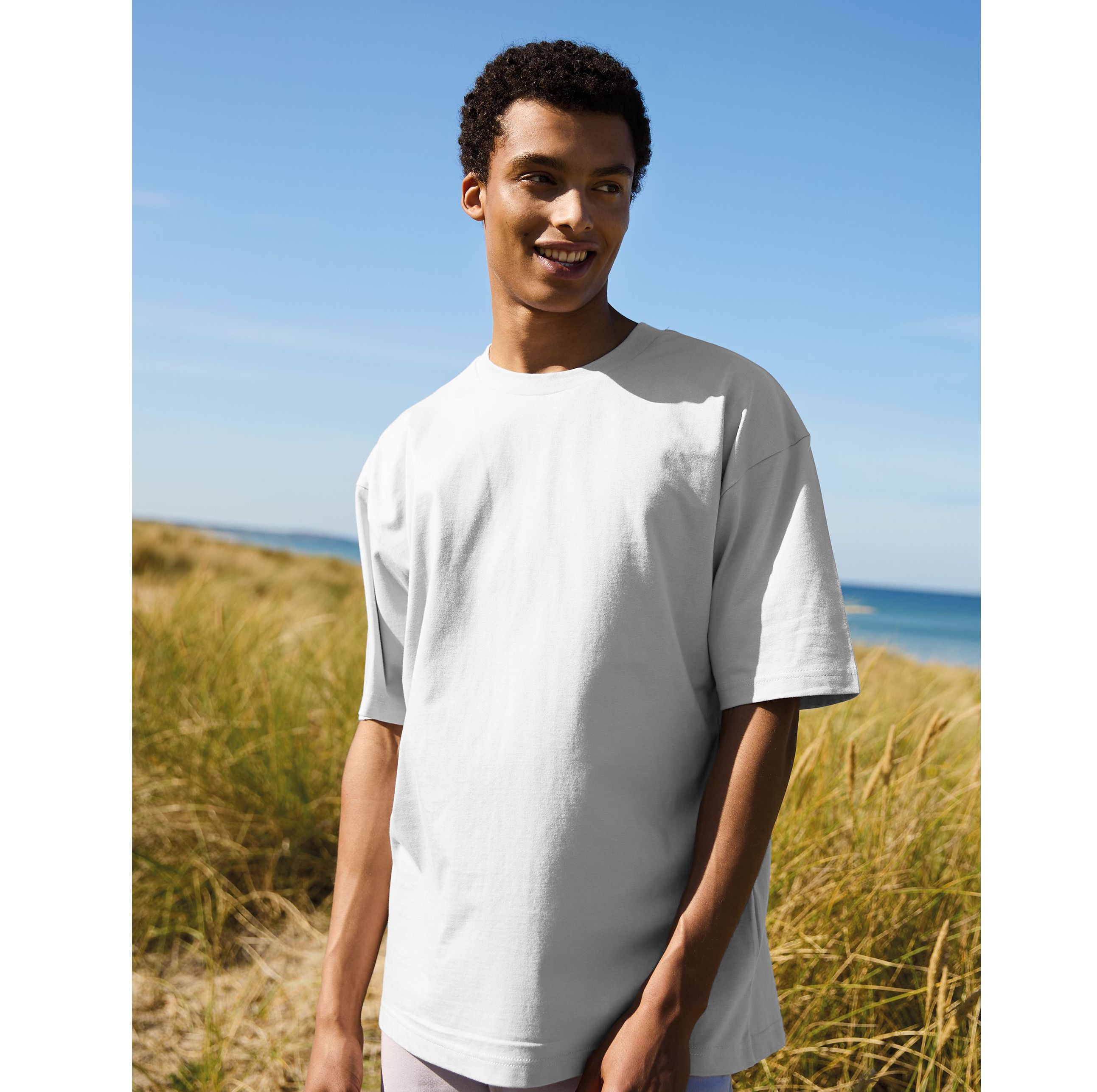 OVERSIZED T-SHIRT