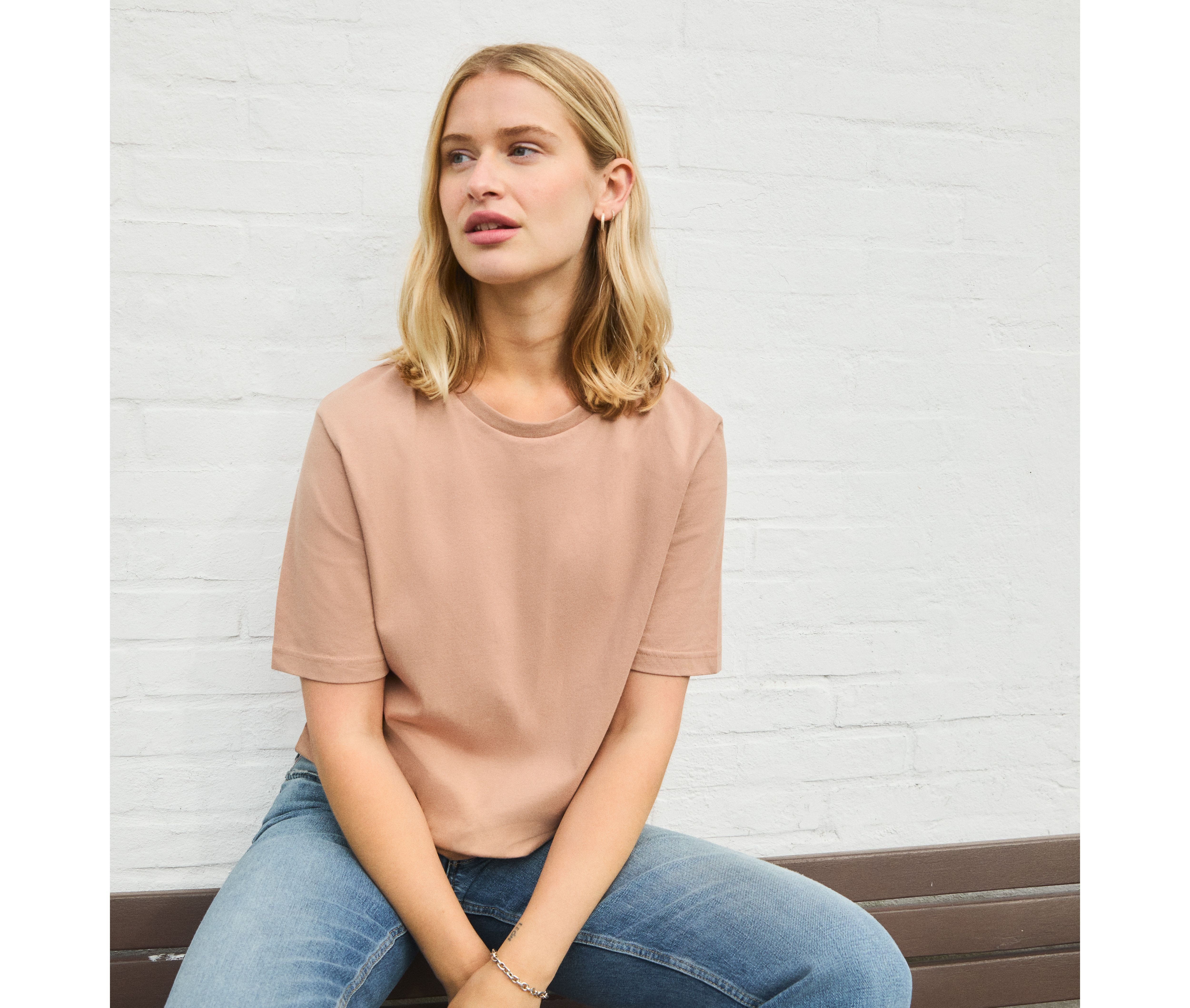 GRACE TEE